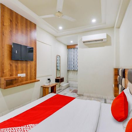 Hotel O Asopalav Naroda Exterior photo